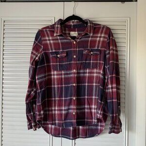 Universal Threads Target Maroon, Blue, and White Plaid Button Down Long Sleeve